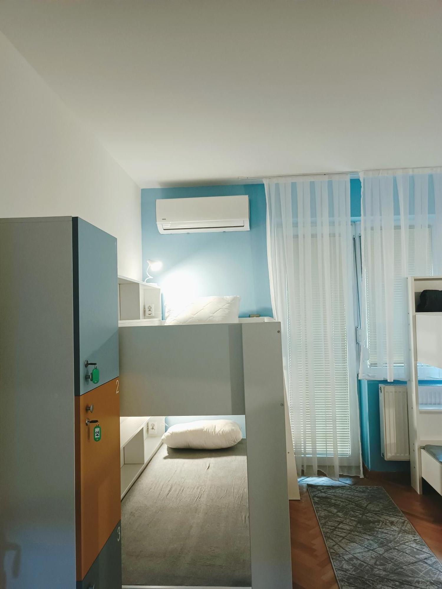 Hostel Central スコピエ エクステリア 写真