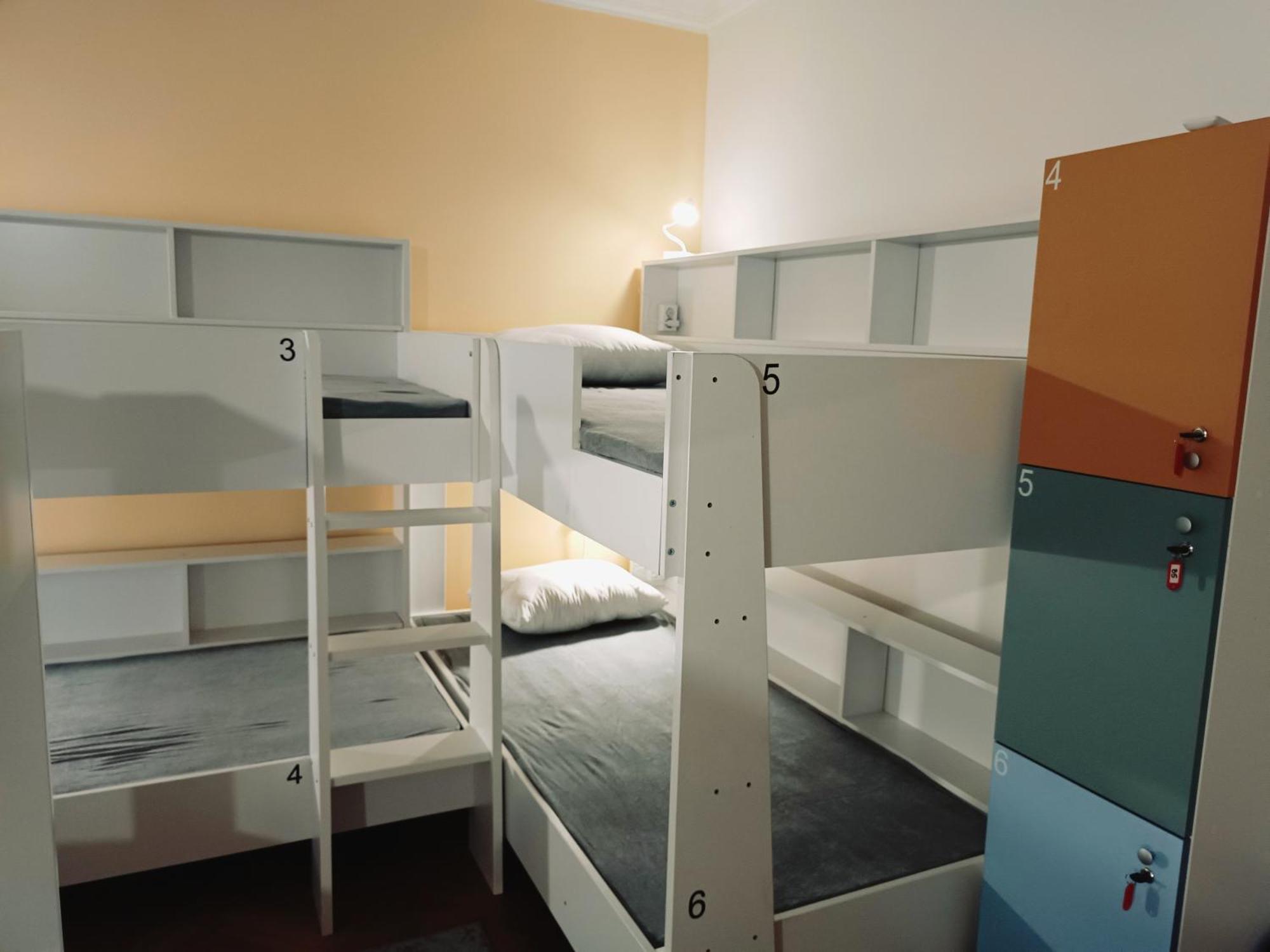Hostel Central スコピエ エクステリア 写真